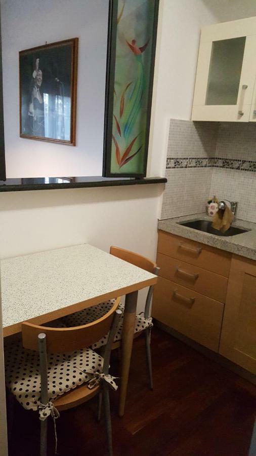 Trastevere Apartment Рим Экстерьер фото