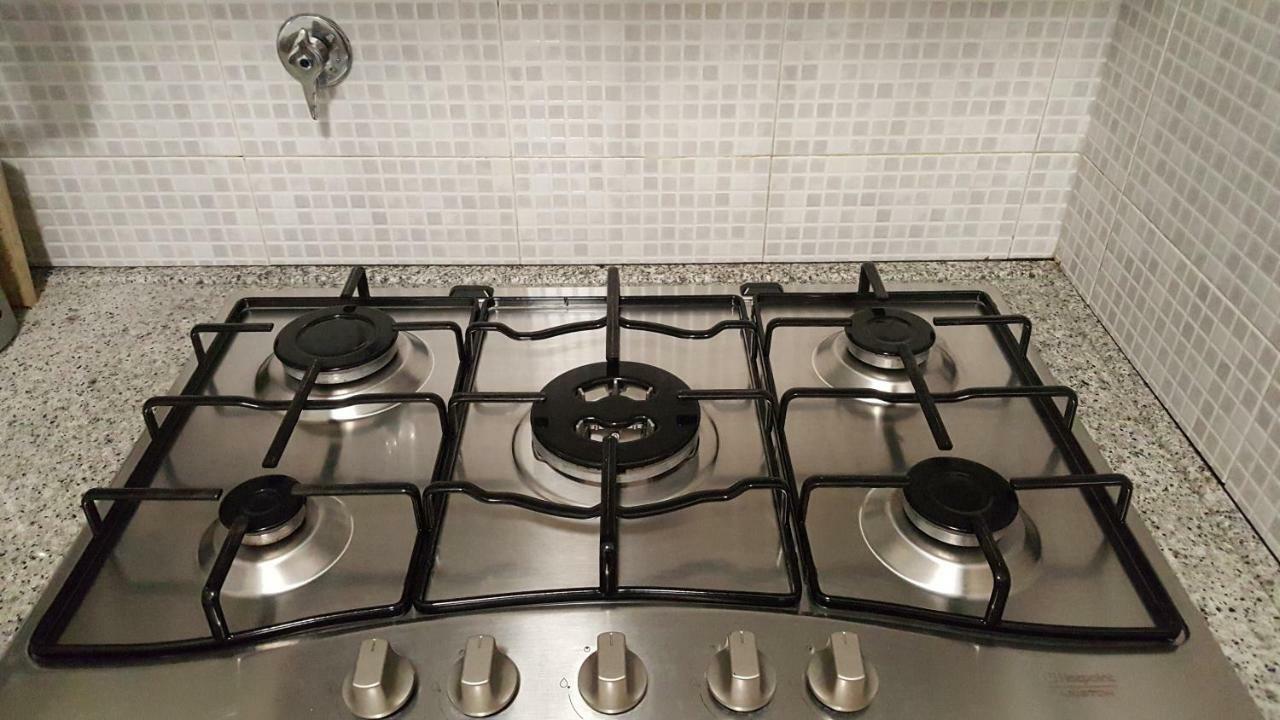 Trastevere Apartment Рим Экстерьер фото