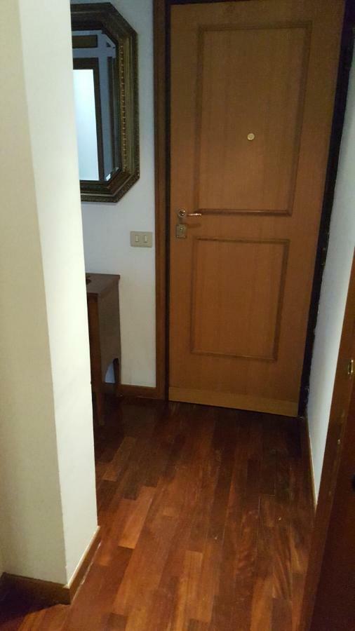 Trastevere Apartment Рим Экстерьер фото