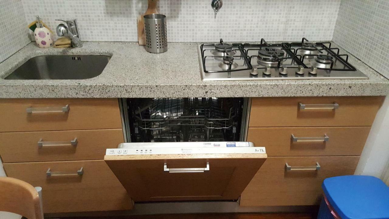 Trastevere Apartment Рим Экстерьер фото