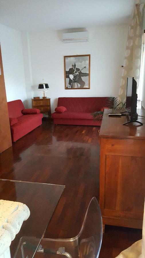 Trastevere Apartment Рим Экстерьер фото